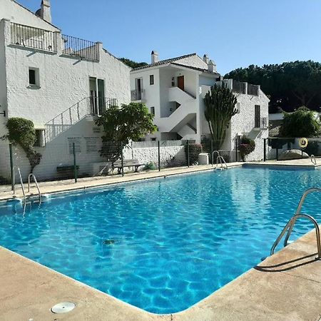 Apartamento En Benamara Gardens Lägenhet Estepona Exteriör bild